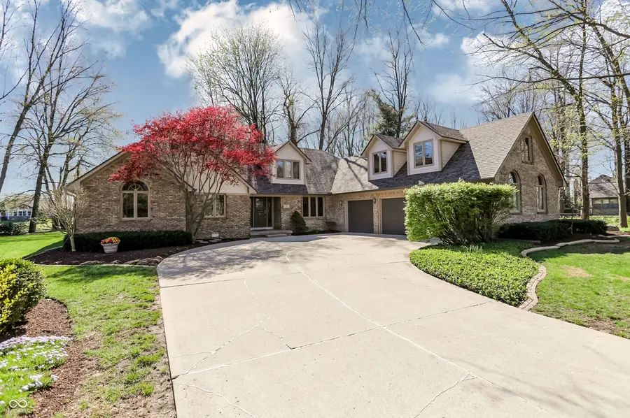 5571 N Red Oak Drive, Greenfield, IN 46140 - #3