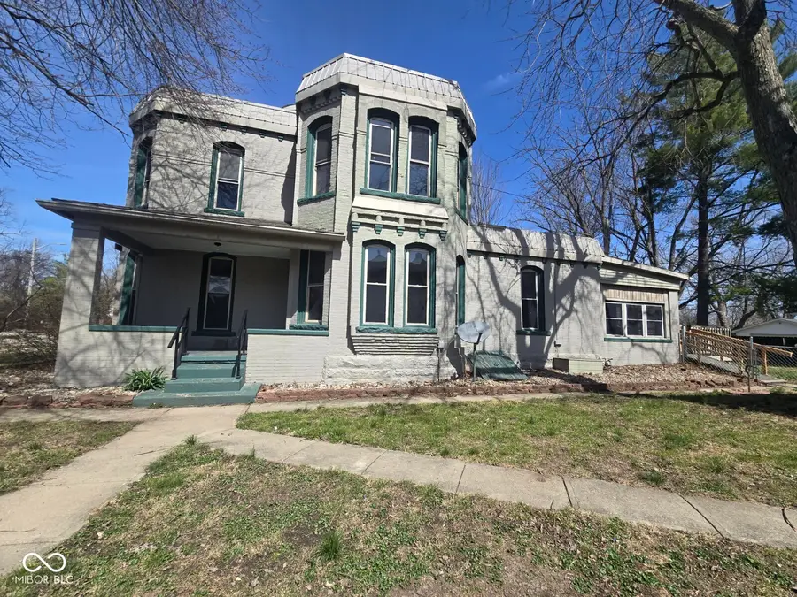 214 N Maple Street, Dana, IN 47847 - #3