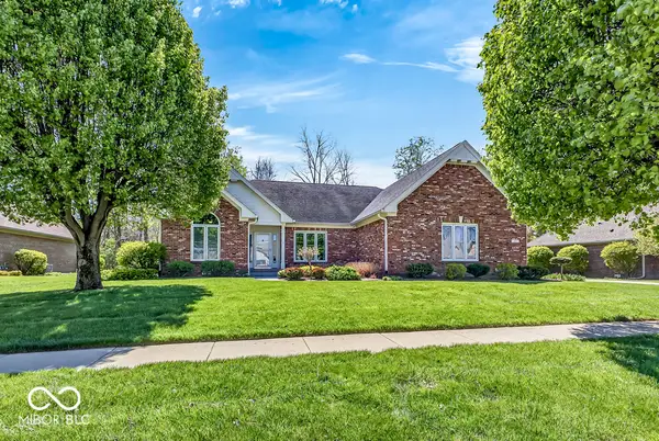 5311 Brookstone Lane, Greenwood, IN 46142