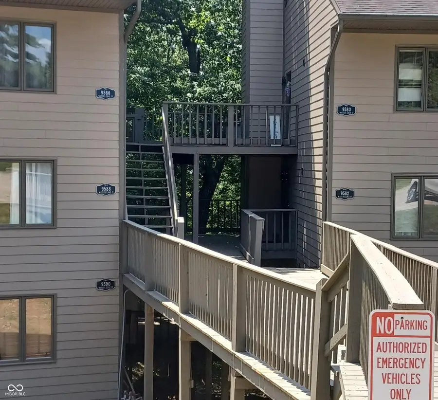 9590 S Lake Ridge Drive, Bloomington, IN 47401 - #3