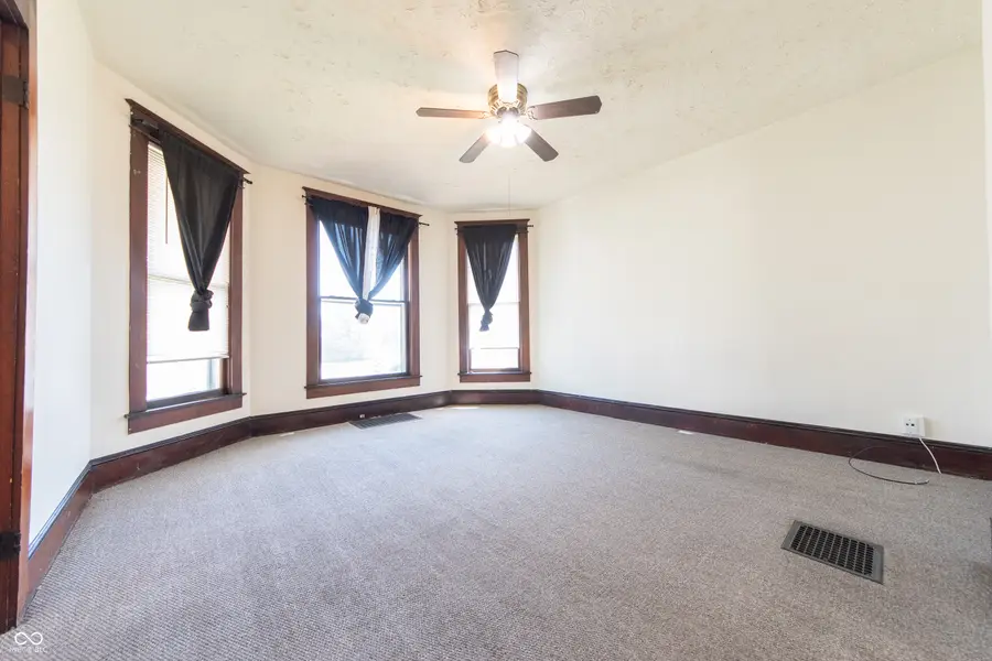 1420 Chestnut Street, Columbus, IN 47201 - #3