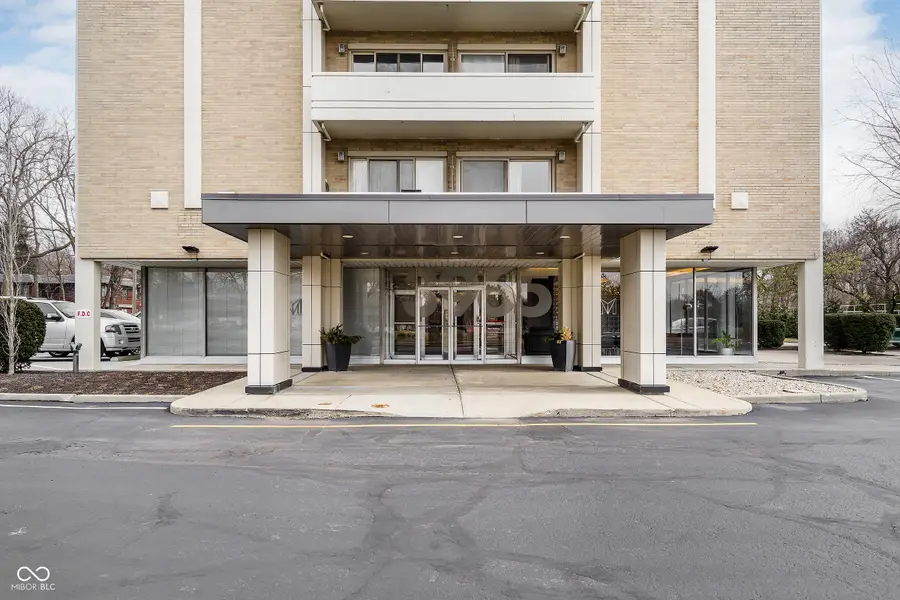 3965 N Meridian Street #APT 2D, Indianapolis, IN 46208 - #2