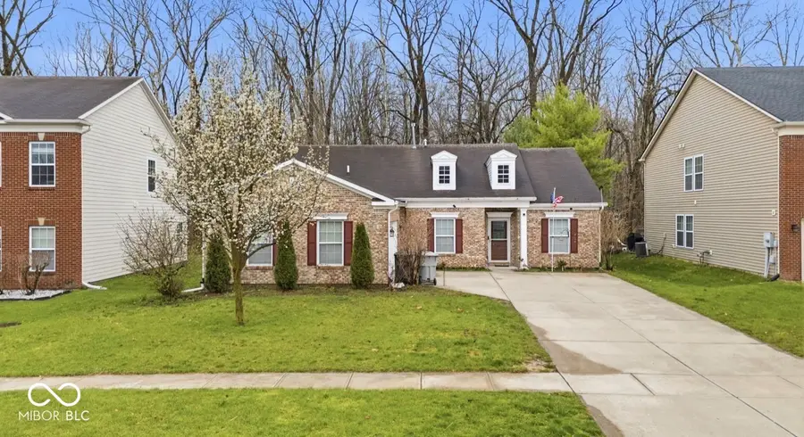 344 Legacy Boulevard, Greenwood, IN 46143 - #2