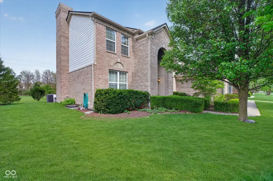 9326 Windrift Way, Zionsville, IN 46077 - #3