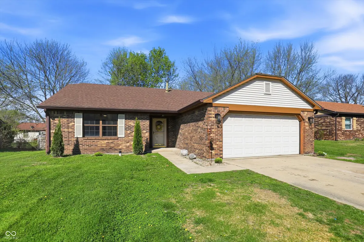 7402 5 Points Road, Indianapolis, IN 46259 - #1