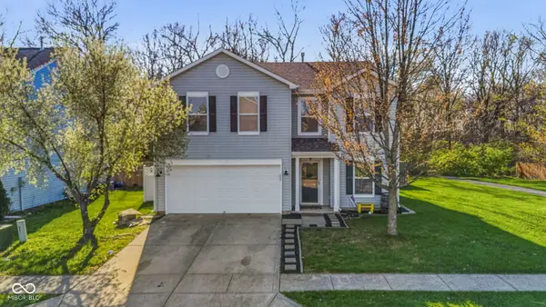 8212 Retreat Lane, Indianapolis, IN 46259