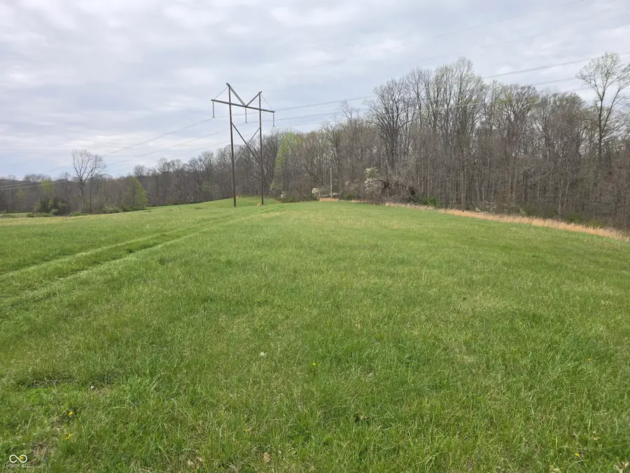 9507 N Neill Road, Bloomfield, IN 47424 - #3