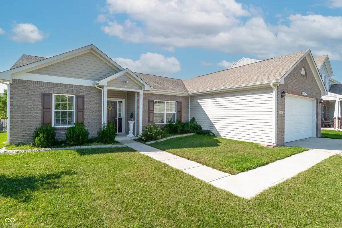 841 Cherry Tree Lane, Greenwood, IN 46143 - #1