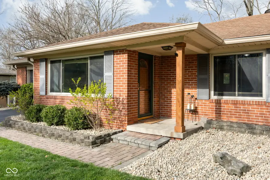 10210 Broadway Street, Carmel, IN 46280 - #2