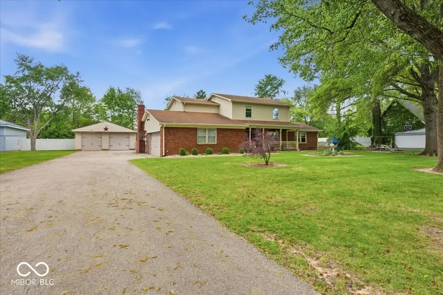 1343 S Buttercup Drive, New Palestine, IN 46163 - #3