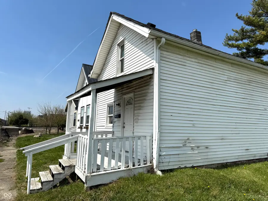 1010 Bates Street, Indianapolis, IN 46202 - #2