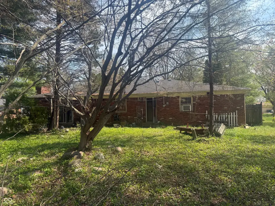 8846 Holliday Drive, Indianapolis, IN 46260 - #2