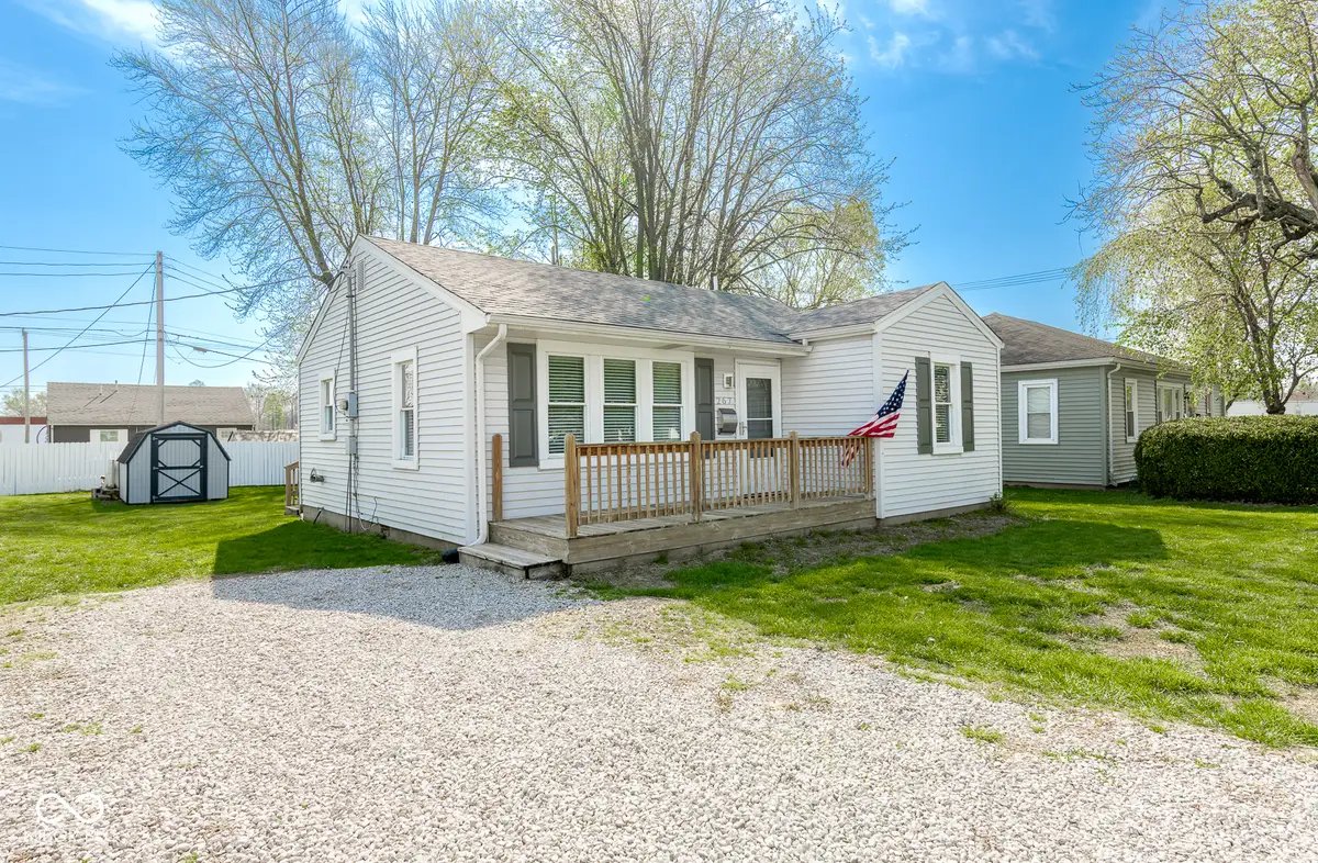 267 S Second Street, Scottsburg, IN 47170 - #1