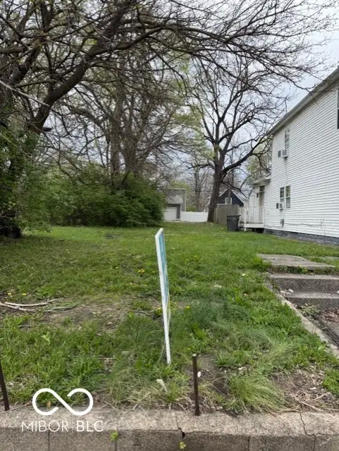 1018 W 27th Street, Indianapolis, IN 46208