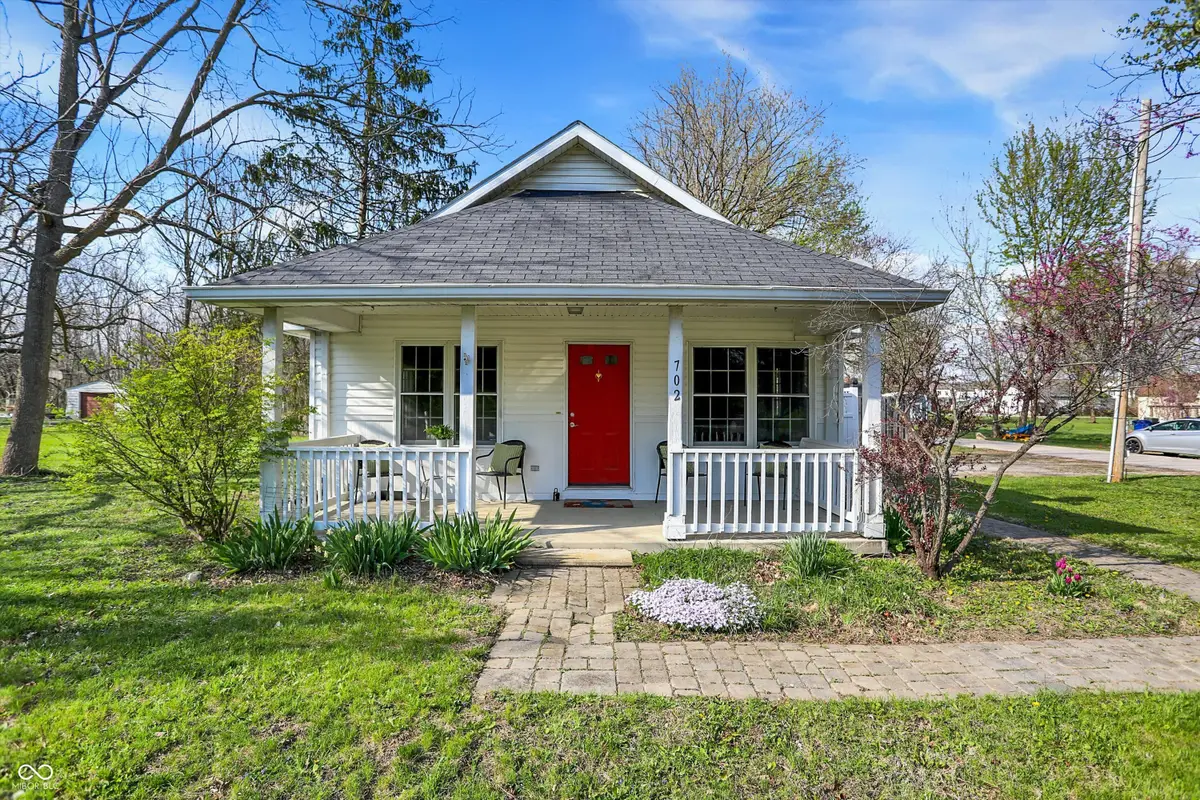 702 W Pierce Street, Whitestown, IN 46075 - #1