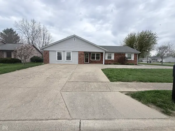 2 Rypma Row, Whiteland, IN 46184