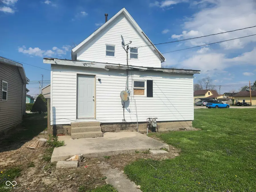 355 W Commerce Street, Dunkirk, IN 47336 - #3