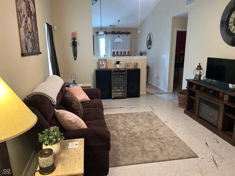 7135 Mars Drive, Indianapolis, IN 46241 - #3