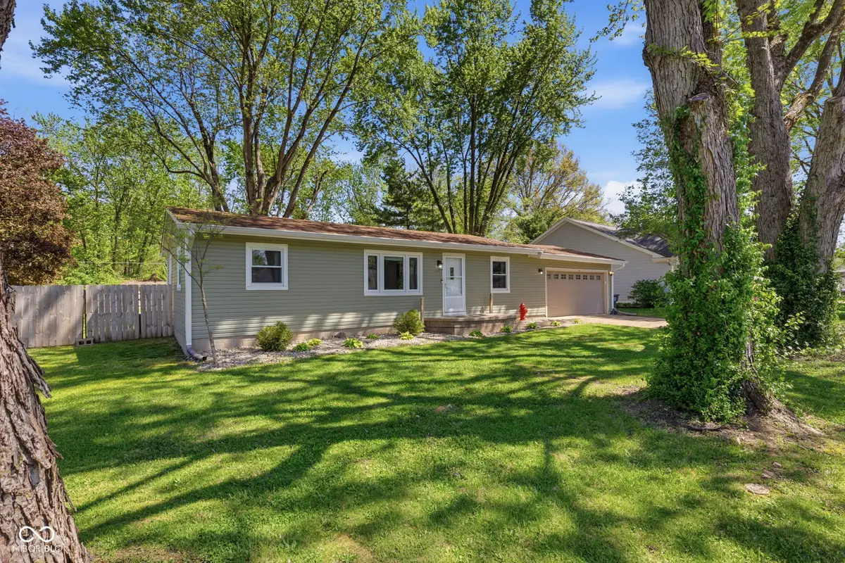 136 E Central Way, Pendleton, IN 46064 - #1