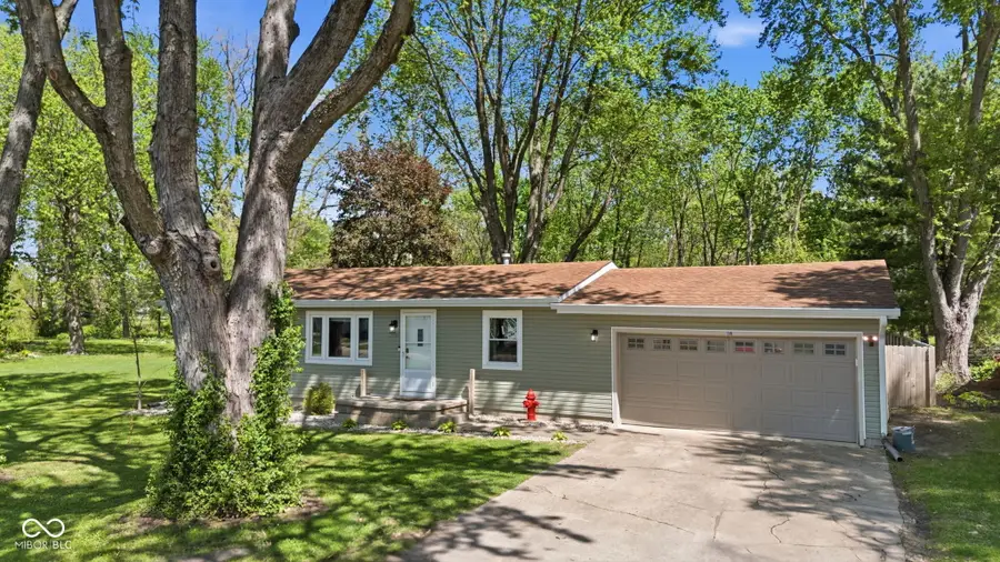 136 E Central Way, Pendleton, IN 46064 - #2