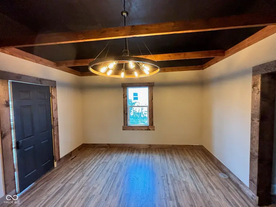 513 W Washington Street, Alexandria, IN 46001 - #3