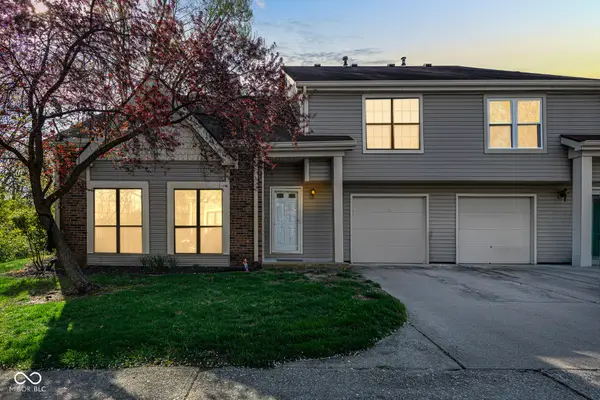 8001 Valley Farms Lane, Indianapolis, IN 46214