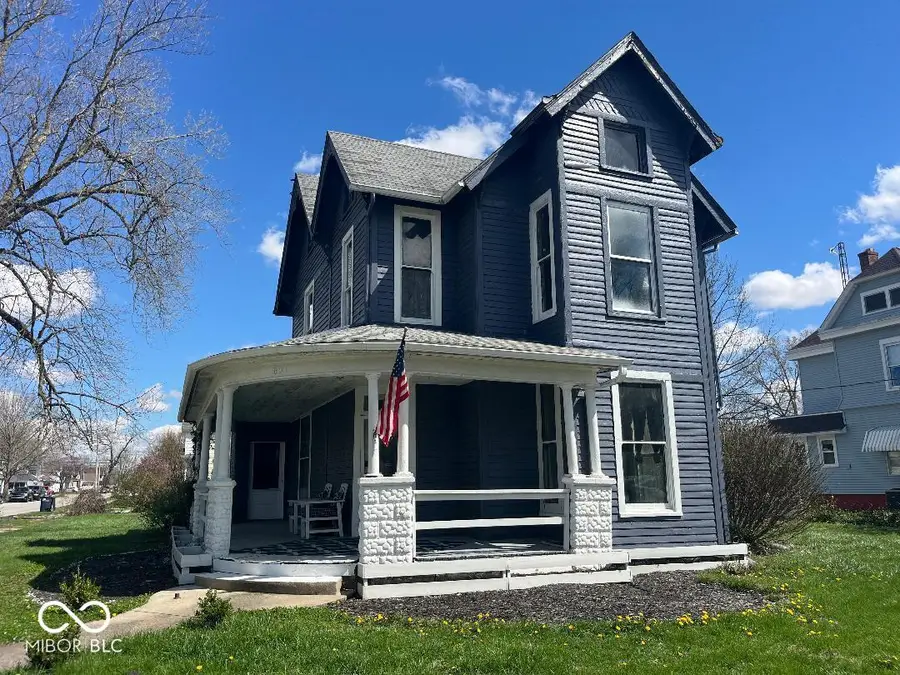 301 S Clay Street, Frankfort, IN 46041 - #2