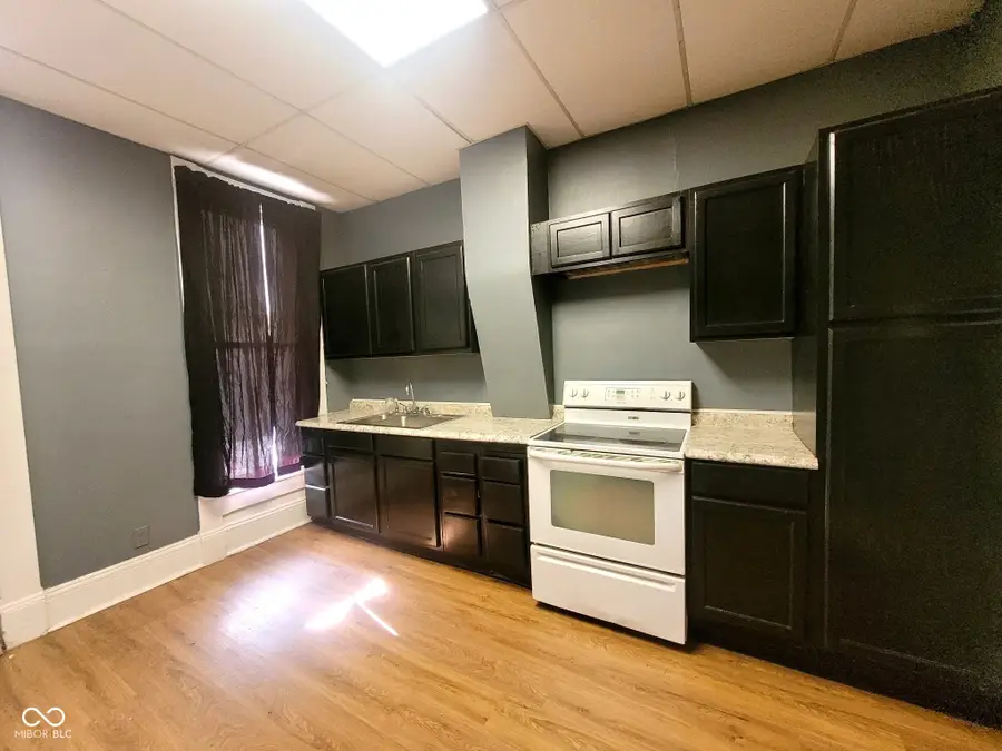 301 S Clay Street, Frankfort, IN 46041 - #3