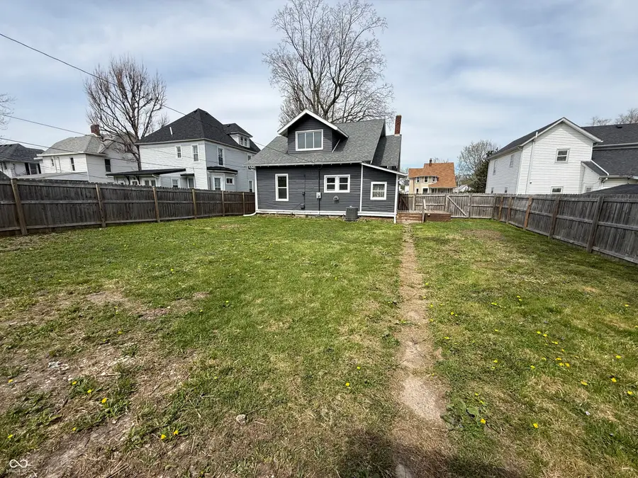 207 E Broadway Street, Alexandria, IN 46001 - #3