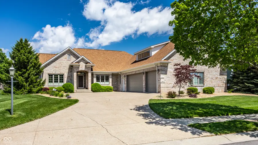 6692 Braemar Avenue S, Noblesville, IN 46062 - #2