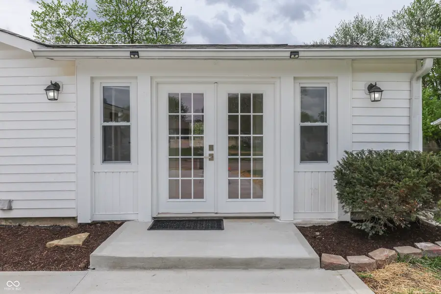 146 Parkview Drive, Whiteland, IN 46184 - #2