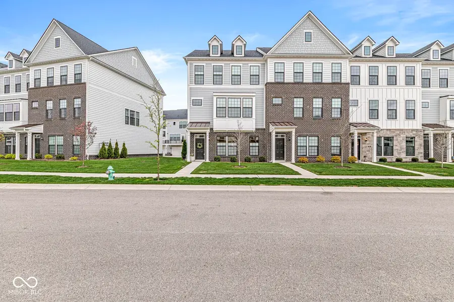 3261 Morab Drive, Zionsville, IN 46077 - #2