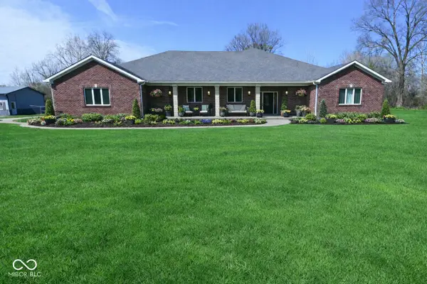 4244 Flake Road, Martinsville, IN 46151
