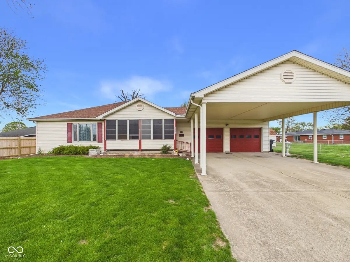 116 E 51st Street, Anderson, IN 46013 - #1