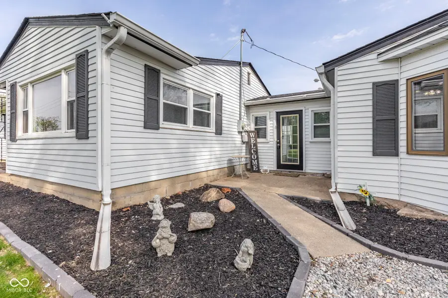 5456 E Main Street, Avon, IN 46123 - #2