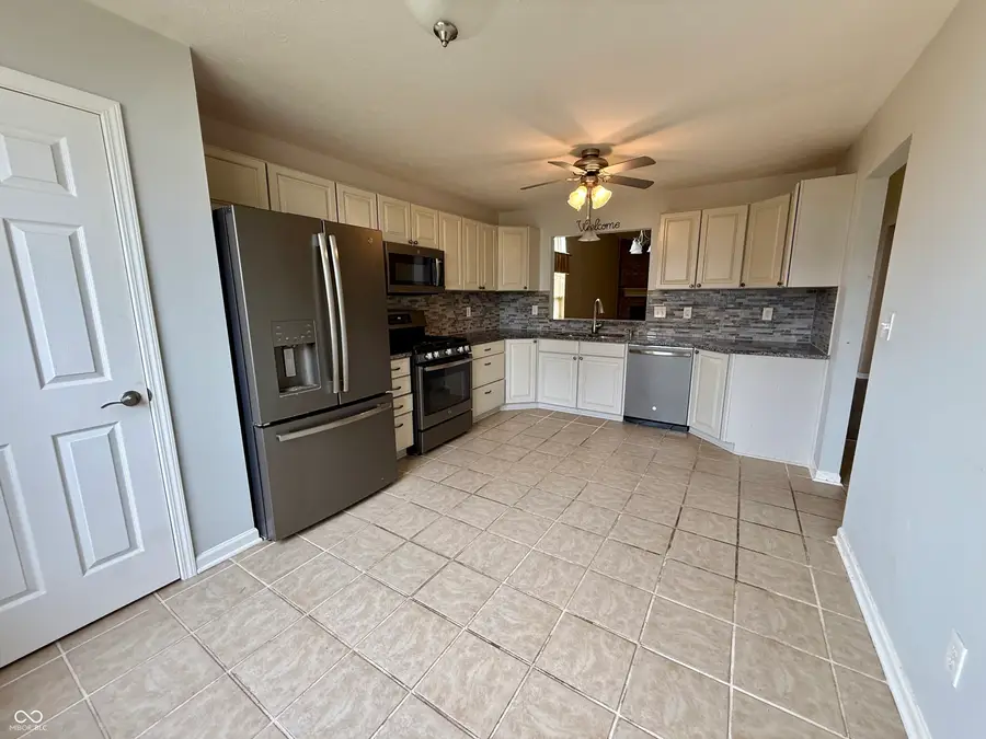 1232 Cypress Drive, Greenfield, IN 46140 - #3