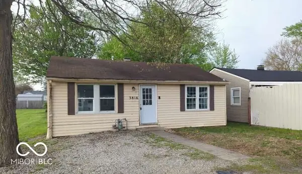 3816 N Saint Charles Street N, Anderson, IN 46013