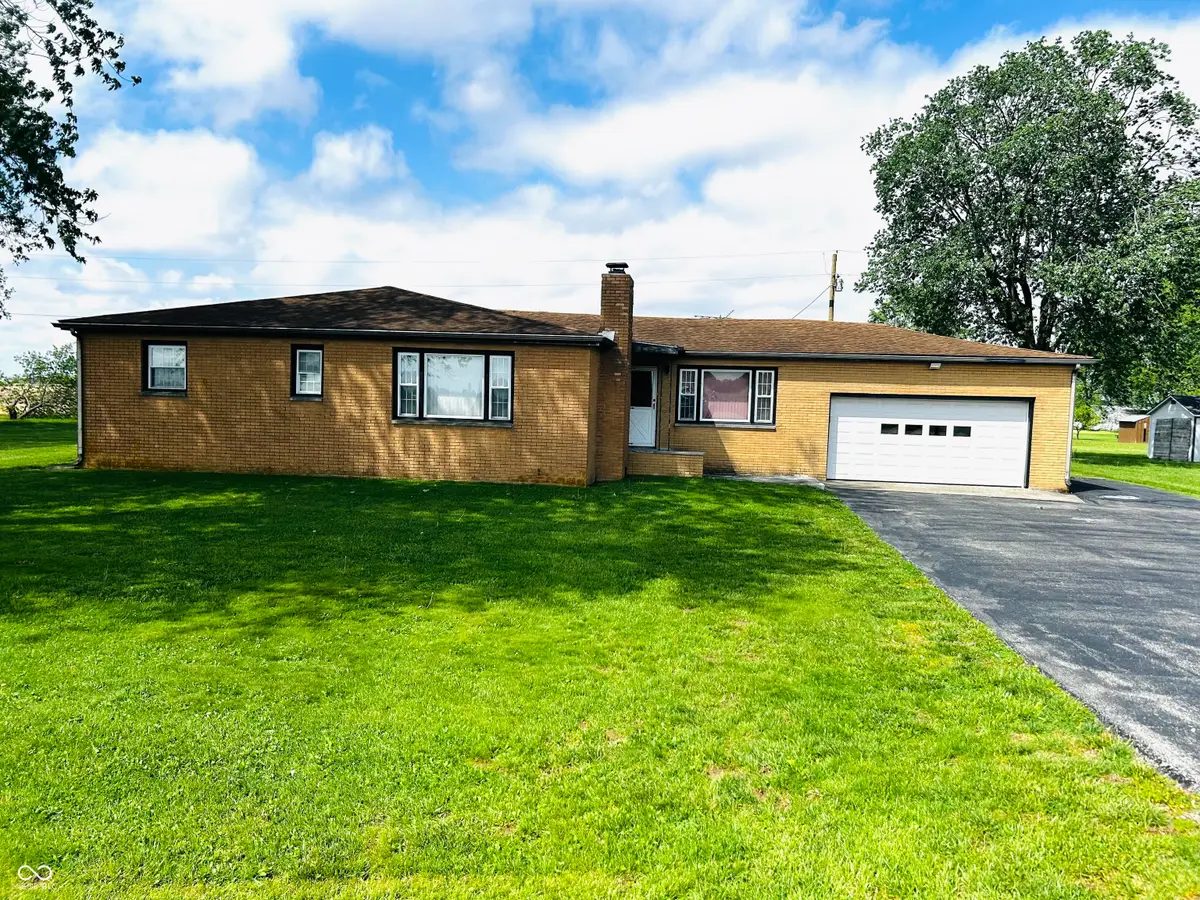 4557 S State Road 9, Shelbyville, IN 46176 - #1