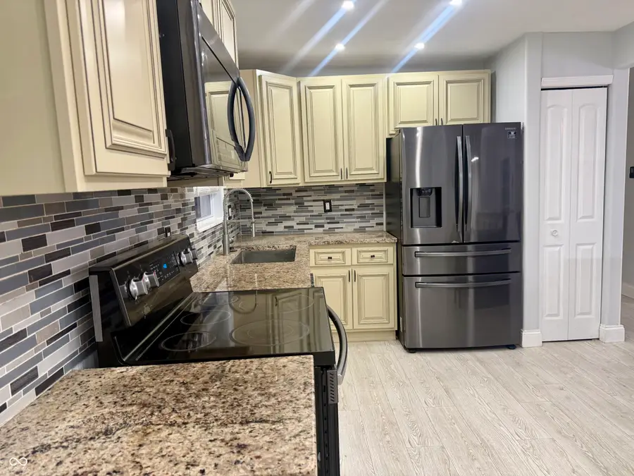 9530 N Park Avenue, Indianapolis, IN 46240 - #2