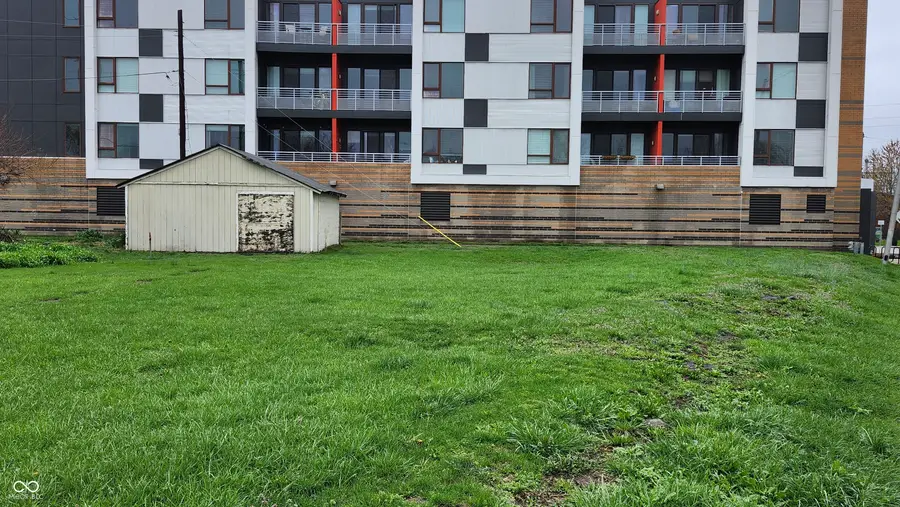 734 E Mccarty Street, Indianapolis, IN 46203 - #2