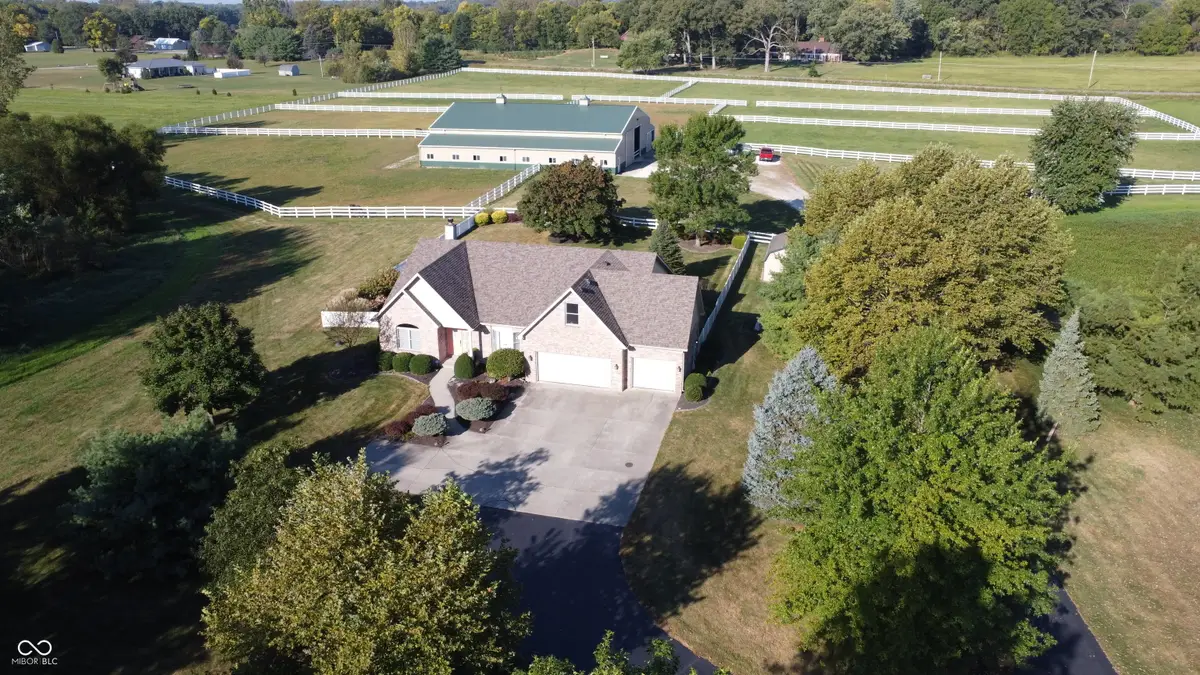 121000 Native Trail, Yorktown, IN 47396 - #1