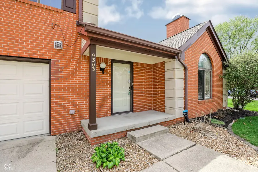 9303 Golden Oaks W, Indianapolis, IN 46260 - #3