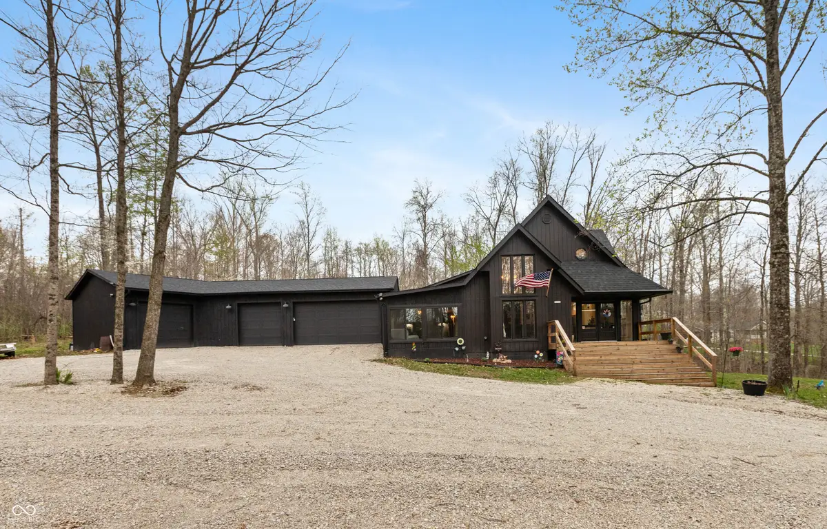 7811 Bean Blossom Road, Trafalgar, IN 46181 - #1