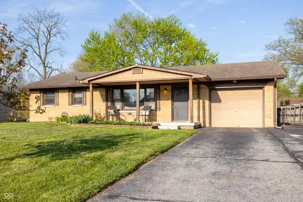 654 Sunset Boulevard, Greenwood, IN 46142