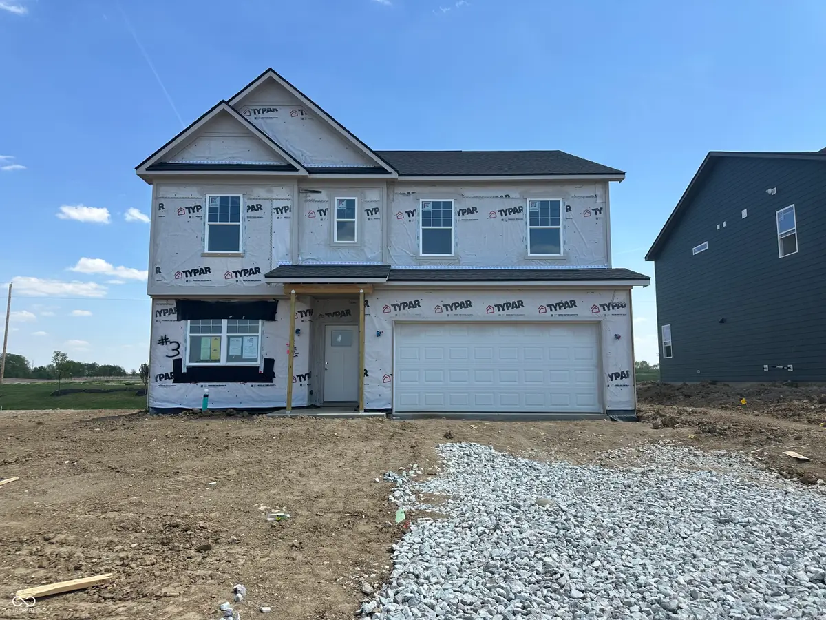 915 Sugarland Way, Greenwood, IN 46143 - #1