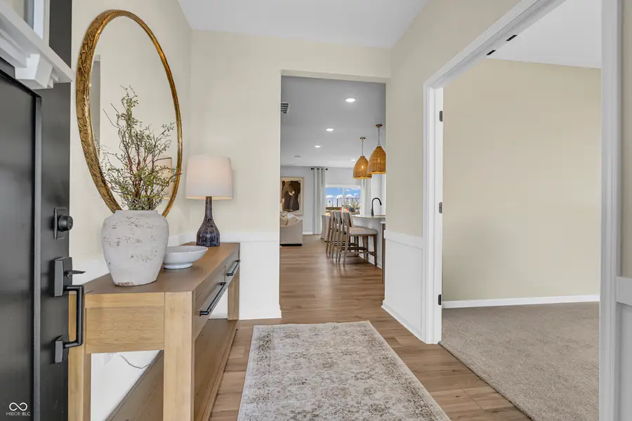 915 Sugarland Way, Greenwood, IN 46143 - #2