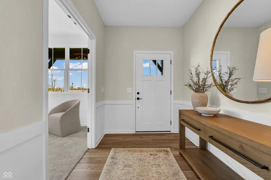 915 Sugarland Way, Greenwood, IN 46143 - #3