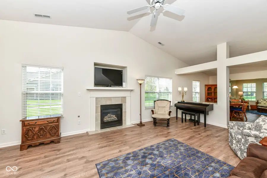 15885 Chapel Park Drive W, Noblesville, IN 46060 - #2