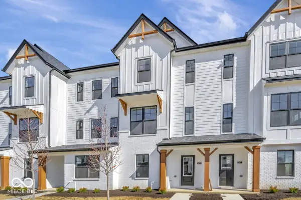 4475 Yellowwood Avenue, Brownsburg, IN 46112