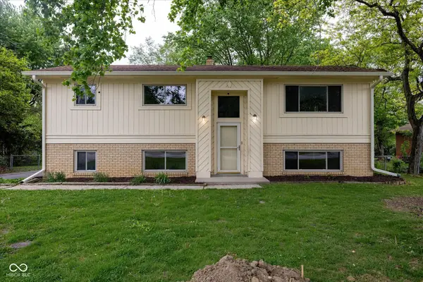 8203 Laura Lynne Lane, Indianapolis, IN 46217
